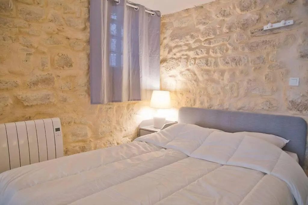 Apartment Nice Studio In The 5Th Paris