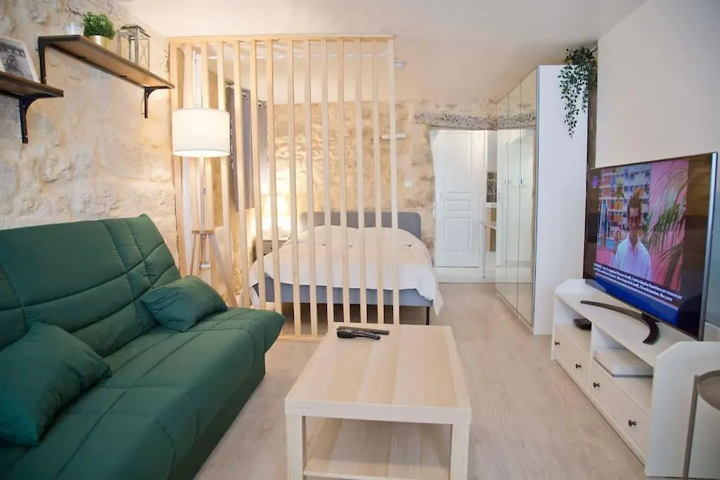 Apartment Nice Studio In The 5Th Paris France